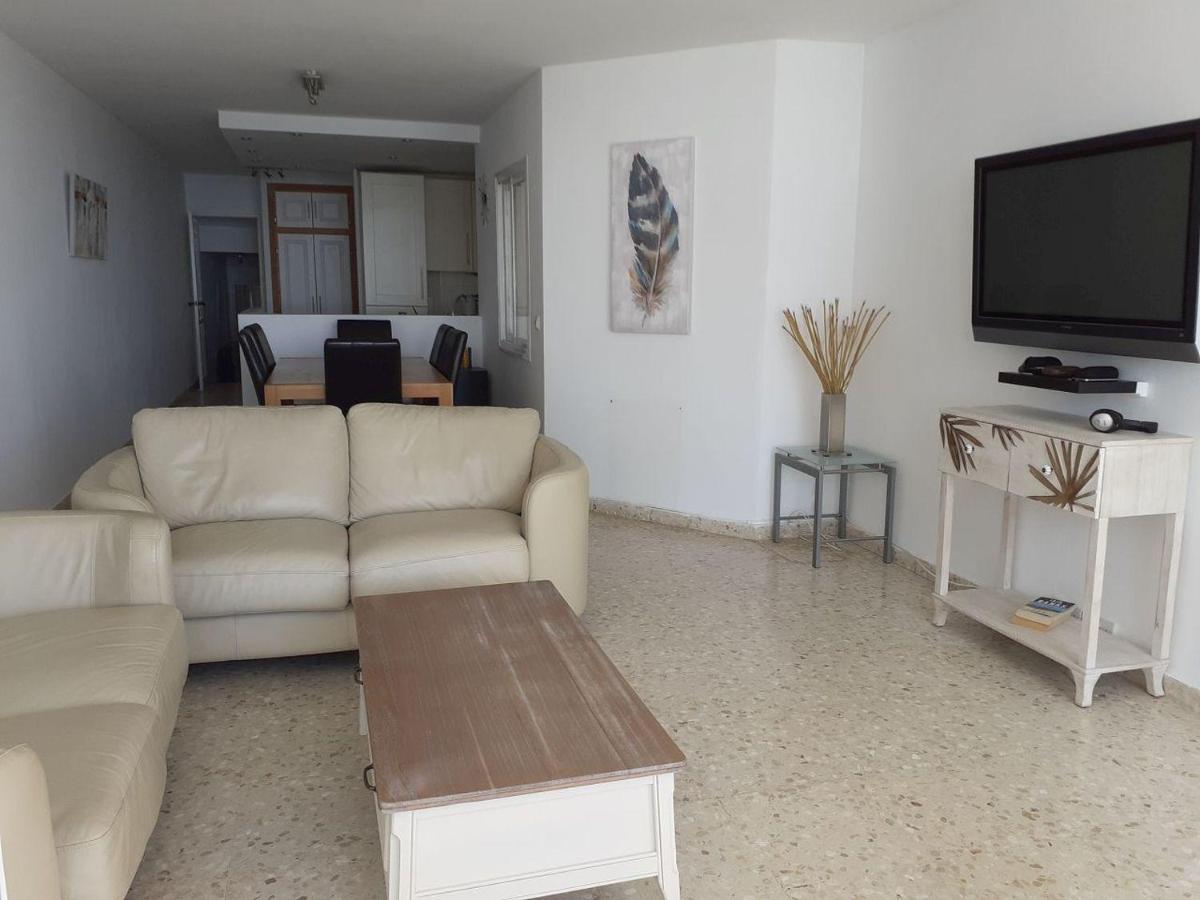 Tuhillo 1I Menyber Apartment Nerja Exterior photo
