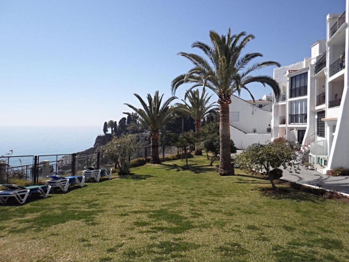 Tuhillo 1I Menyber Apartment Nerja Exterior photo