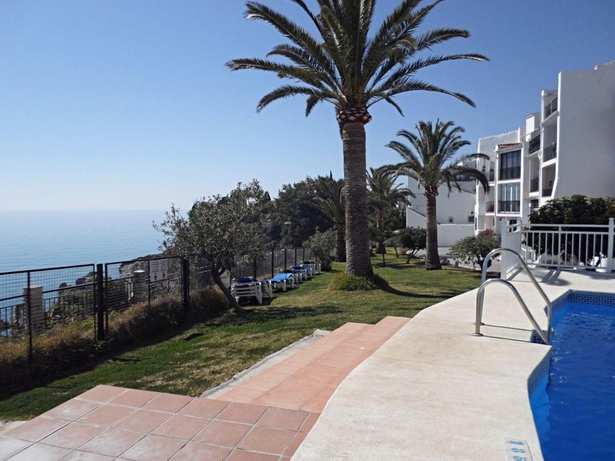 Tuhillo 1I Menyber Apartment Nerja Exterior photo