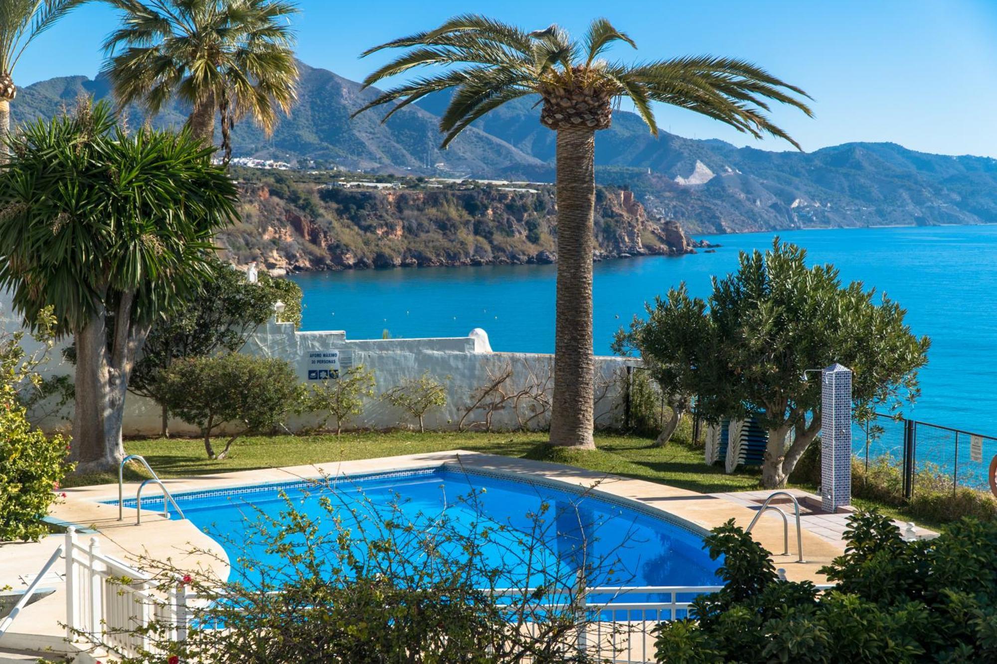 Tuhillo 1I Menyber Apartment Nerja Exterior photo